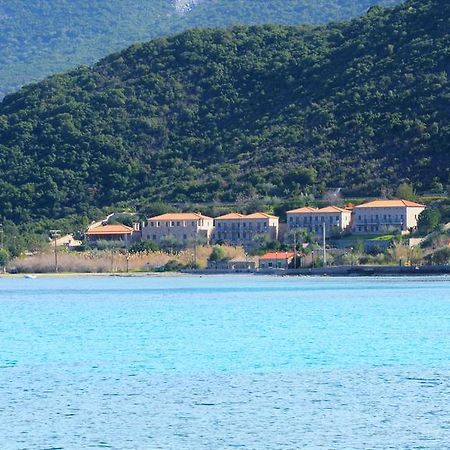 Smyros Resort Poúlithra Eksteriør bilde