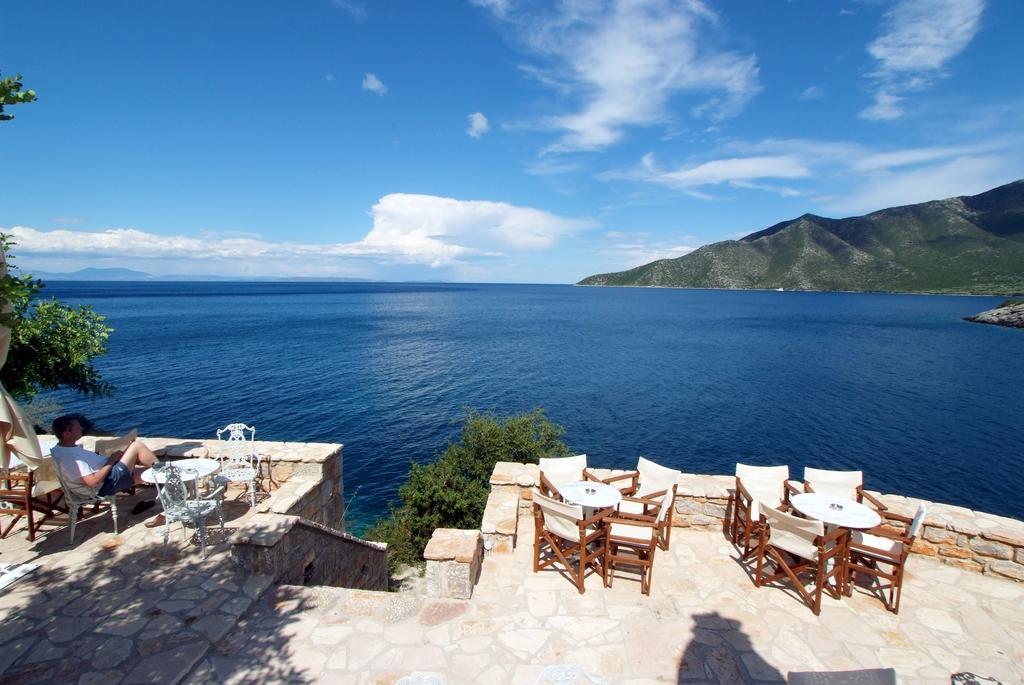 Smyros Resort Poúlithra Rom bilde