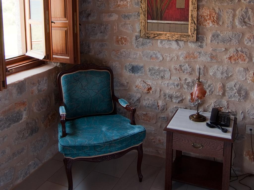 Smyros Resort Poúlithra Rom bilde
