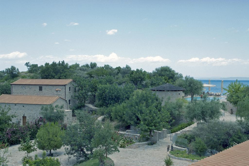 Smyros Resort Poúlithra Eksteriør bilde